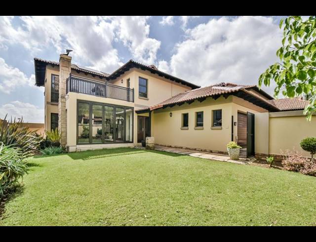 4 BEDROOM HOUSE FOR SALE IN GLEN MARAIS
